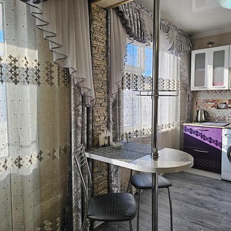 Lux Apartment On Mayakovsky 6 Ustʼ-Kamenogorsk 外观 照片