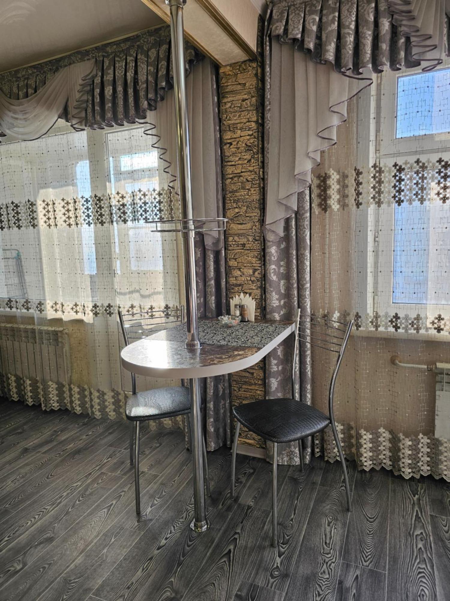 Lux Apartment On Mayakovsky 6 Ustʼ-Kamenogorsk 外观 照片